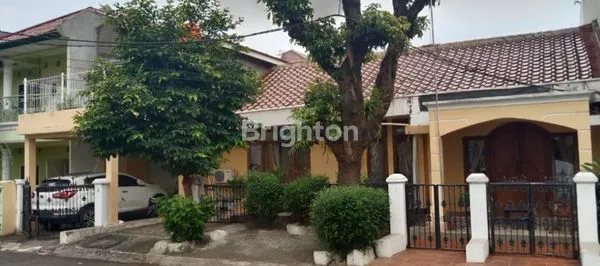 image RUMAH HITUNG TANAH DIJANTUNG SENAYAN GBK  JAKARTA SELATAN. (1)