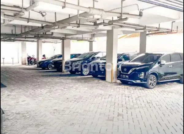 image RUMAH KOST MEWAH & GUEST HOUSE EKSKLUSIF  AKTIF DEKAT KAMPUS UBAYA TENGGILIS, JEMURSARI, DAN  RUNGKUT INDUSTRI (2)