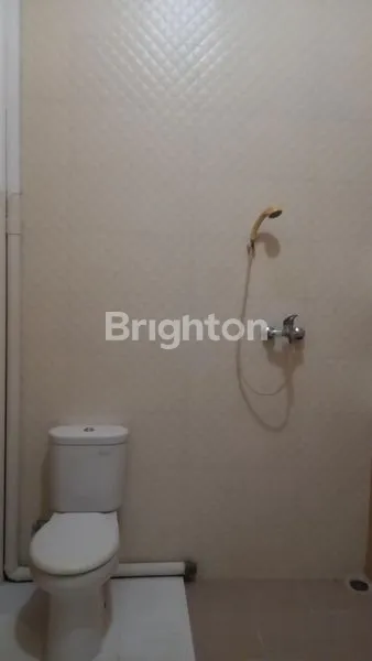 image KOS-KOSAN EKSEKUTIF 4 LANTAI (6)