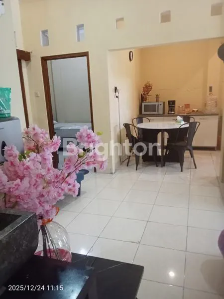 image RUMAH 2 LANTAI FULL FURNISHED DI WIROKERTEN, DEKAT RING ROAD (3)