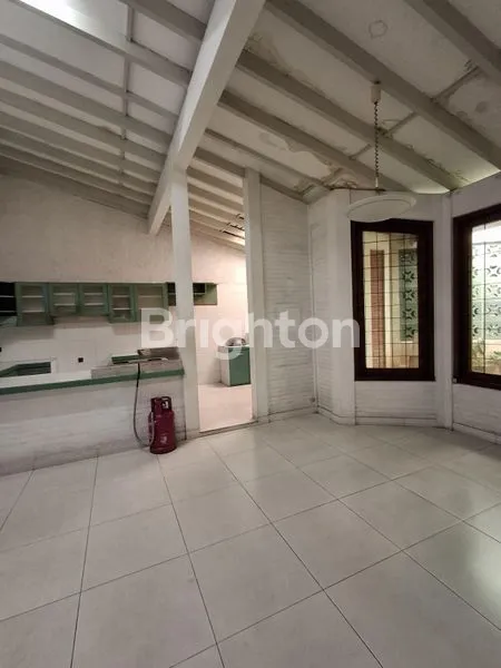 image RUMAH 1,5 LANTAI PURI KEMBANGAN (6)