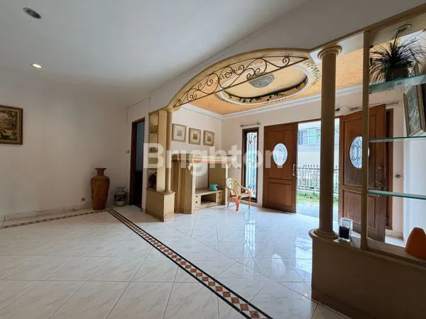 image RUMAH INTERCON KEBUN JERUK SIAP HUNI JAKARTA BARAT (2)