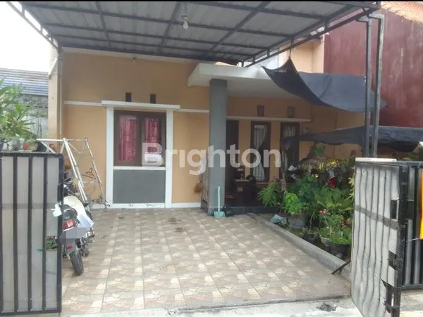 image SUKOHARJO, GENTAN, RUMAH DI AREA KOMPLEK PERUMAHAN, LOKASI SANGAT STRATEGIS, HANYA 3 MENIT SWALAYAN LUES GENTAN (1)