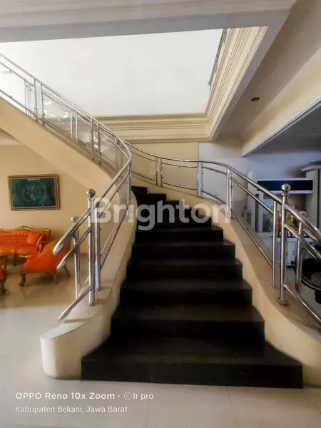 image RUMAH MEWAH 2 LANTAI, 6 KT, SHM DI TAMBUN SELATAN (6)