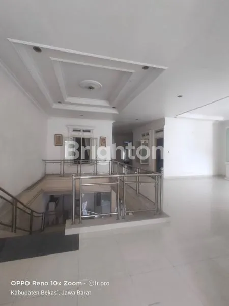 image RUMAH MEWAH 2 LANTAI, 6 KT, SHM DI TAMBUN SELATAN (2)