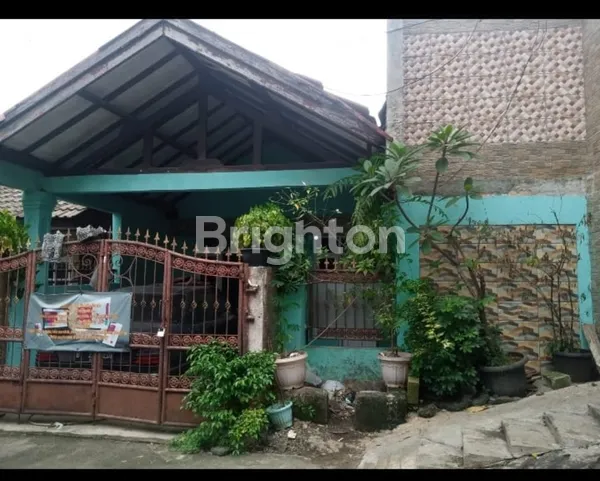image DIJUAL RUMAH + POTENSI KOST (BU) \UD83D\UDCCD LOKASI: STRATEGIS AREA JUANDA/MARGONDA DEPOK (1)