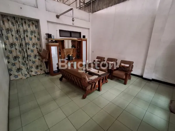 image SIDOSERMO HITUNG TANAH COCOK UNTUK TEMPAT USAHA ATAU GUDANG PENYIMPANAN (3)