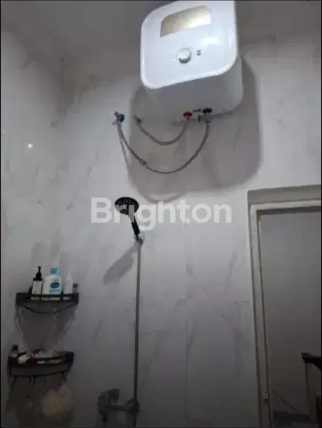 image RUMAH 2 LANTAI SIAP HUNI DISEWAKAN ARCADIA BATUCEPER TANGERANG (7)