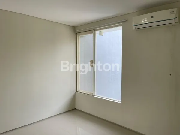 image RUMAH PELICAN HILL CITRALAND UTARA SIAP HUNI (3)