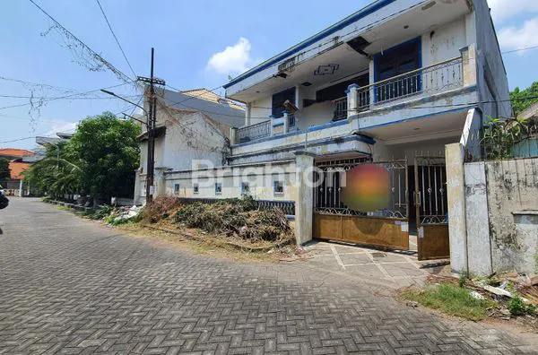 image JUAL RUMAH HITUNH TANAH DARMO INDAH (1)