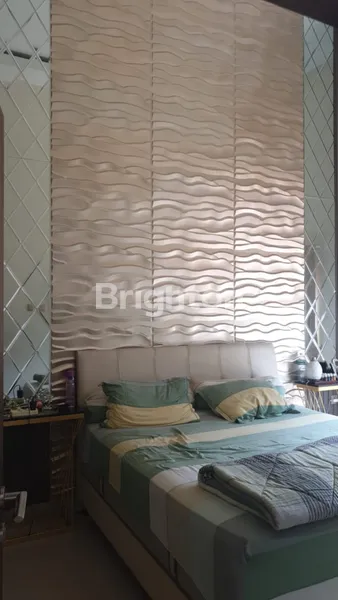 image RUMAH SIMPANG DARMO PERMAI SELATAN (5)