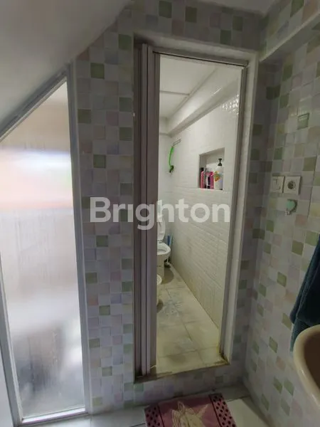 image DI JUAL RUKO LANTAI 3 DI PEMOGAN (3)