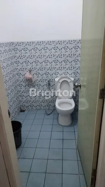 image RUMAH TAMAN PONDOK INDAH WIYUNG (5)