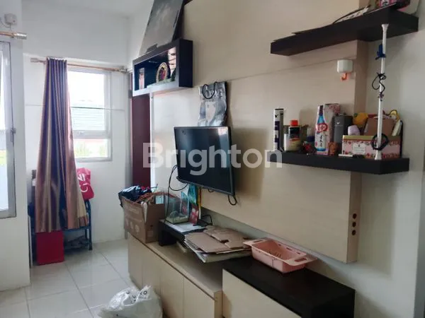 image APARTEMEN 2 BR FULL FURNISHED SIAP HUNI VIEW CITY SELANGKAH KE KAMPUS ITS DAN RAYA MERR (1)
