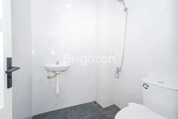 image RUMAH MEWAH BARU CIGANJUR SARPA (7)