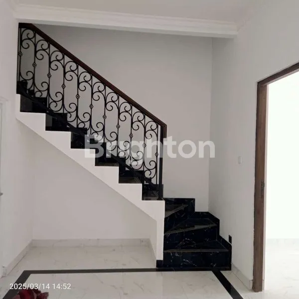image RUMAH 2 LANTAI DEKAT TOL LIMO DEPOK, 3 KT (7)
