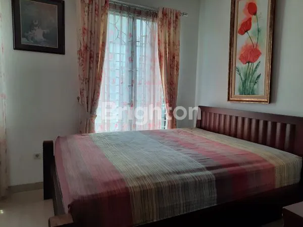 image TOWN HOUSE STRATEGIS CIPUTAT, 5 KT, SIAP HUNI (7)