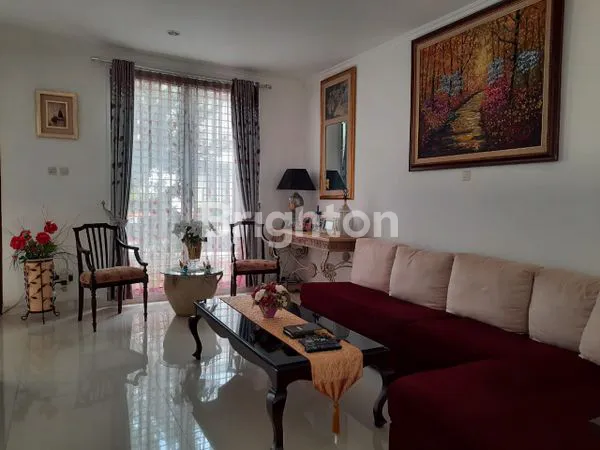 image TOWN HOUSE STRATEGIS CIPUTAT, 5 KT, SIAP HUNI (4)