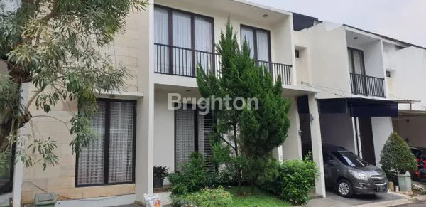 image TOWN HOUSE STRATEGIS CIPUTAT, 5 KT, SIAP HUNI (1)