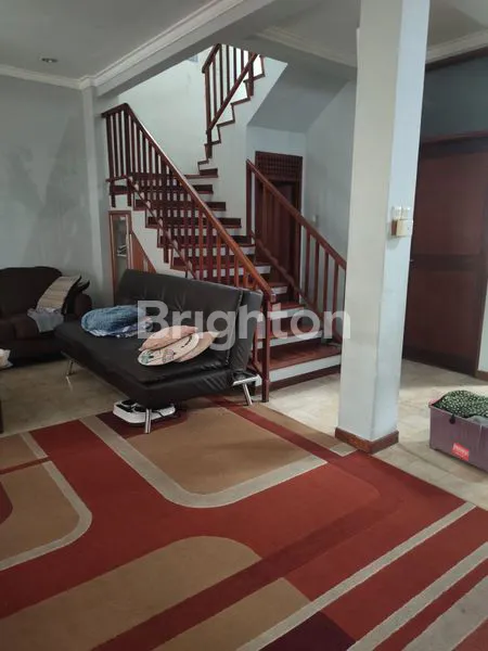 image RUMAH MEWAH 2 LANTAI PREMIUM DEKAT MARANATHA & TOL PASTEUR (1)