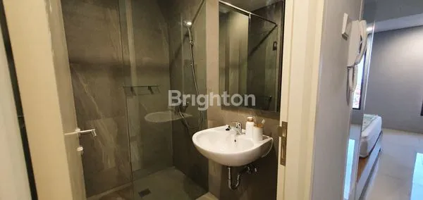 image APARTEMEN BELLVIEW MANYAR, 1BR FULLY FURNISHED DENGAN VIEW KOTA (5)