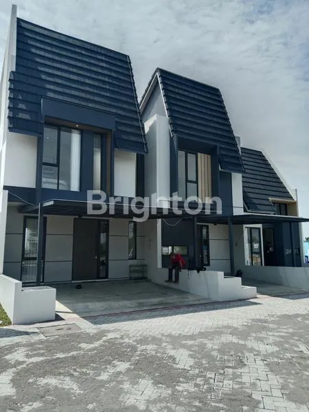 image  RUMAH MENGANTI GRESIK  \"TERALAND \"  CIAMIK POOL (1)