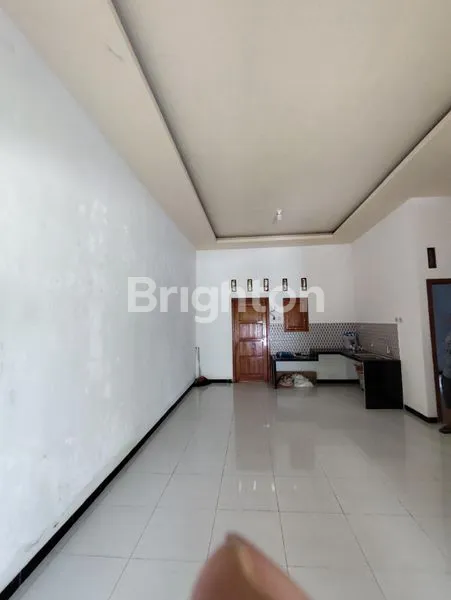 image RUMAH SIAP HUNI DI MADIUN, LINGKUNGAN AMAN & TENANG (3)