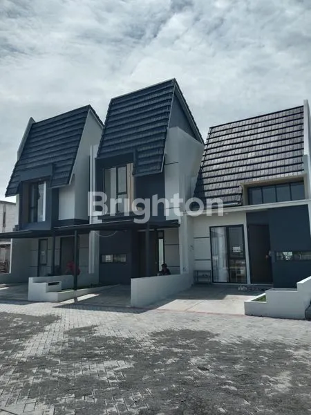 image RUMAH 2 LANTAI MENGANTI GRESIK    , KONGSEP CLASTER  (1)