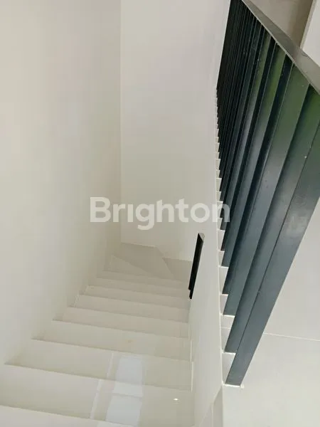 image RUMAH 2 LANTAI MENGANTI GRESIK    , KONGSEP CLASTER  (3)