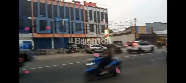 image TANAH PREMIUM 832M² PINGGIR JALAN RAYA, AKSES STRATEGIS (4)