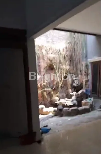 image RUMAH PAKIS TIRTOSARI SELANGKAH KE MAYJEN SUNGKONO, DEKAT CW, DEKAT UWKS (5)