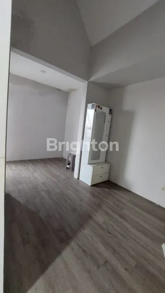 image  RUMAH BARU GRESS ROYAL RESIDENCE,  MENGANTI  DEKAT RS, DEKAT PASAR, DEKAT PURI SAFIRA REGENCY   (4)