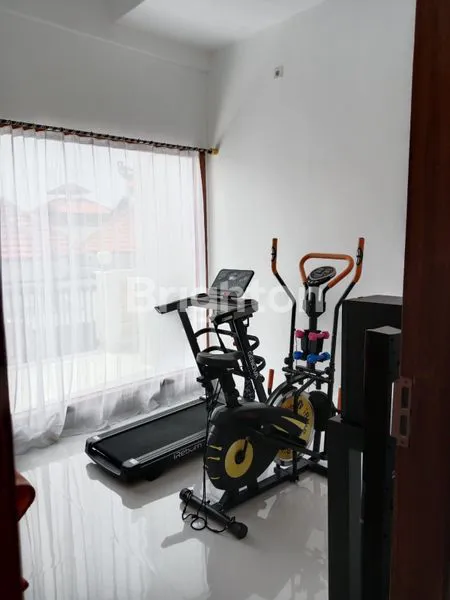 image DIJUAL RUMAH BARU MINIMALIS PREMIUM TUKAD PAKERISAN, PANJER, DENPASAR BALI\\N (3)
