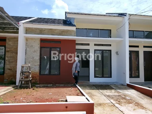 image DIJUAL RUMAH SIAP HUNI DICEENG (1)