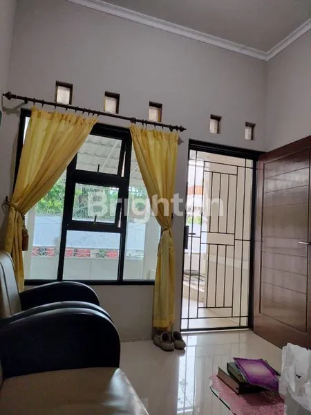 image RUMAH BAGUS SIAP HUNI DI VILLA ILHAMI PANUNGGANGAN BARAT TANGERANG  (1)