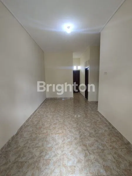 image DIJUAL RUMAH STRATEGIS DI DALUNG – DEKAT MIE KOBER & JL. WAYAN GENTUH  (6)