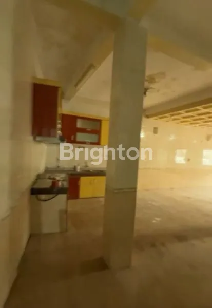 image RUMAH 3 LANTAI + ROOFTOP KEBON KACANG, JAKARTA PUSAT. (7)