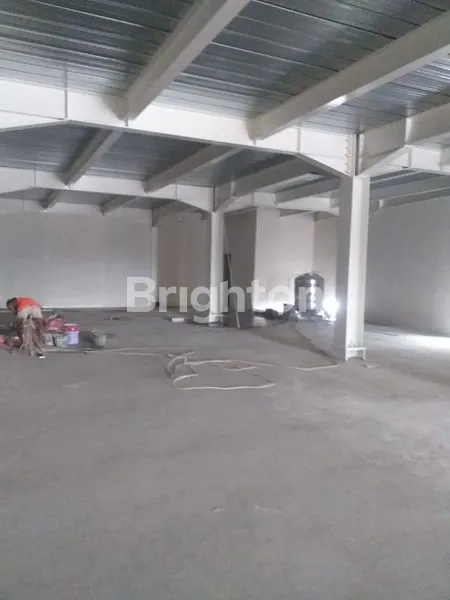 image GEDUNG DISTRIBUSI 6 LANTAI DI PEKAPURAN (5)