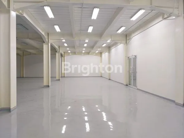 image GEDUNG DISTRIBUSI 6 LANTAI DI PEKAPURAN (6)