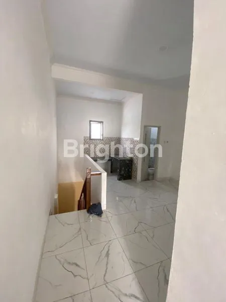 image DISEWAKAN RUKO 3 LANTAI DEPAN JALAN BESAR STRATEGIS KALIMULYA (4)