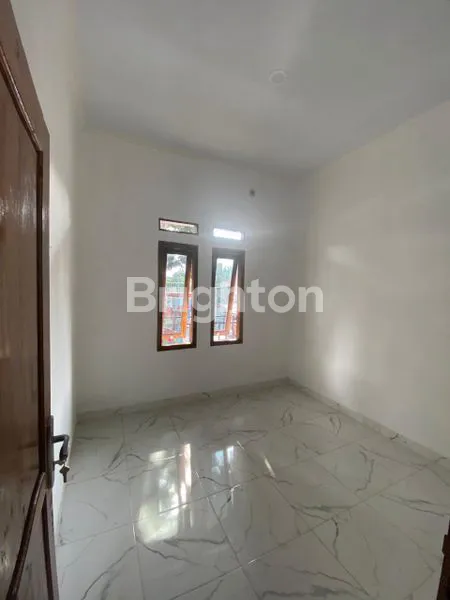 image DISEWAKAN RUKO 3 LANTAI DEPAN JALAN BESAR STRATEGIS KALIMULYA (3)