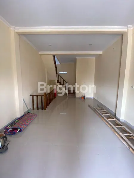 image DISEWAKAN RUKO 3 LANTAI DEPAN JALAN BESAR STRATEGIS KALIMULYA (1)