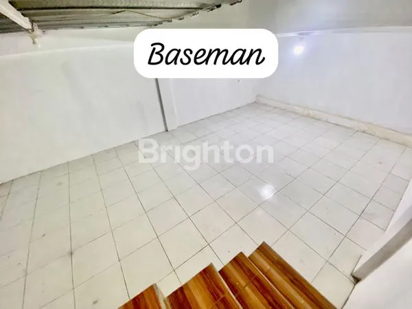 image DISEWAKAN RUKO 3 LANTAI DEPAN JALAN BESAR STRATEGIS KALIMULYA (8)