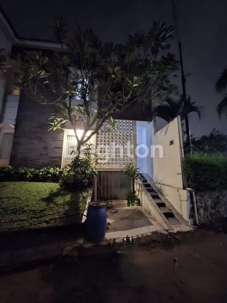 image RUMAH HOOK SELANGKAH TOL LIMO SAWANGAN (2)