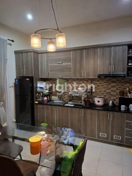 image RUMAH HOOK SELANGKAH TOL LIMO SAWANGAN (5)