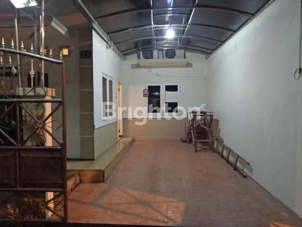 image RUMAH LEBAK REJO MINIMALIS SIAP  HUNI 1 LANTAI AKSES DEKAT KE RAYA KENJERAN DEKAT UBS MERR DEKAT RUMAH SAKIT MITRA DEKAT GALAXI MALL (2)