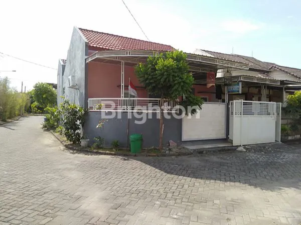 image PERUM MENTENG REGENCY DEKAT DENGAN PAKUWON MALL DEKAT TOL DRIYOREJO AKSES MUDAH ROW JALAN LEBAR LOKASI SANGAT NYAMAN  (1)