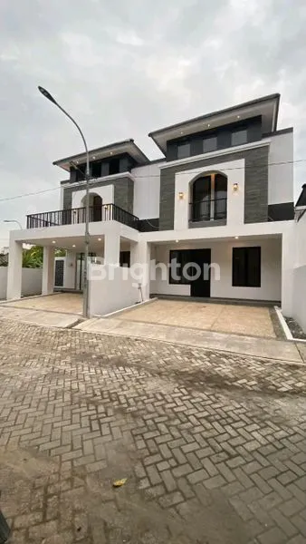 image RUMAH BARU STRATEGIS, SHM, SIAP HUNI DI SEMARANG TIMUR PEDURUNGAN  (2)