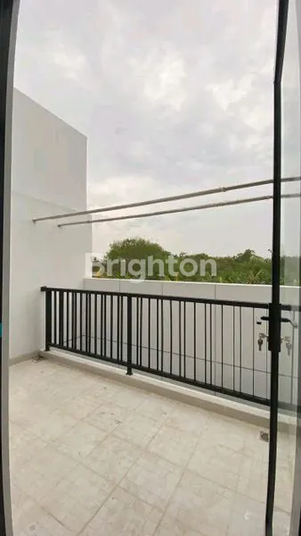 image RUMAH BARU STRATEGIS, SHM, SIAP HUNI DI SEMARANG TIMUR PEDURUNGAN  (8)