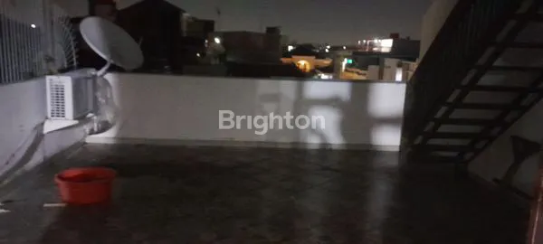 image HUNIAN STRATEGIS 4 LANTAI DI THI JELAMBAR, SIAP HUNI (5)